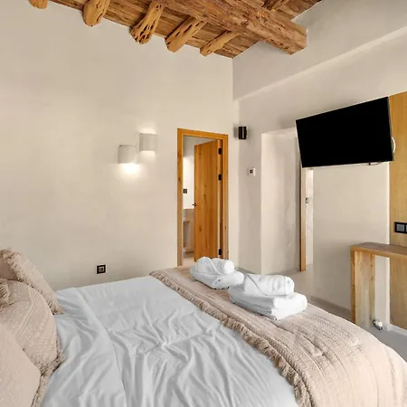 New Samavara 6 Bedrooms Holistic Luxury Retreat In Ibiza *